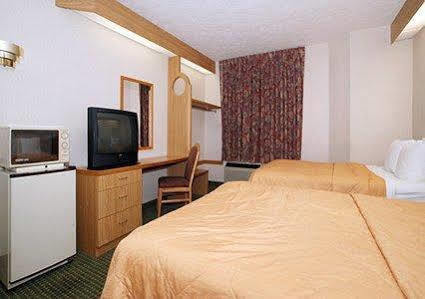 Surestay By Best Western Summerville Flowertown Eksteriør billede